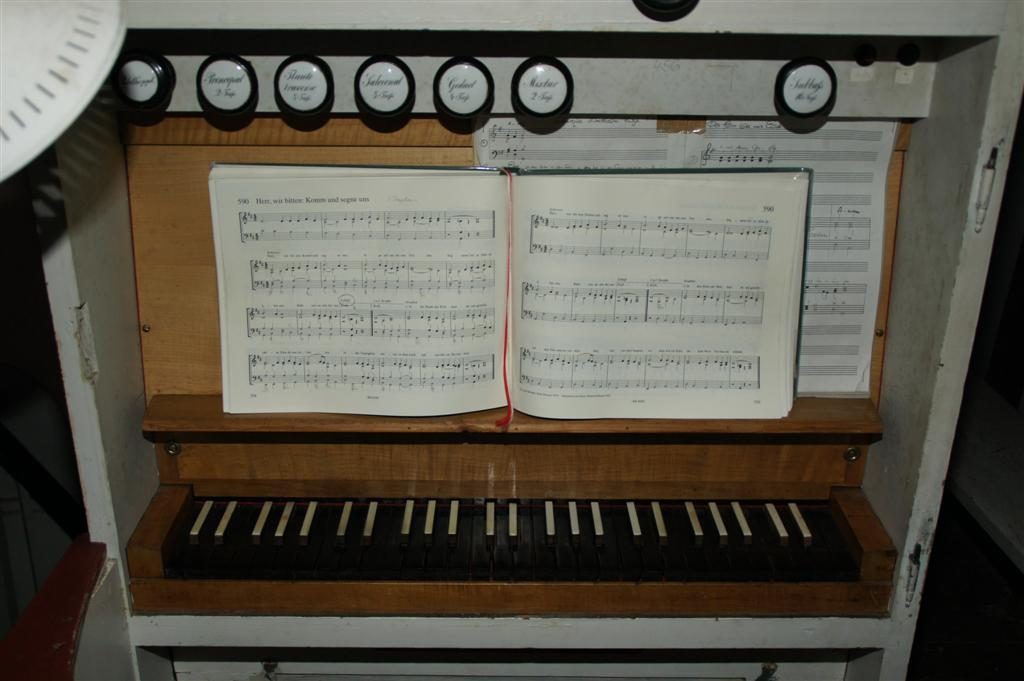 Das Manual der Orgel
